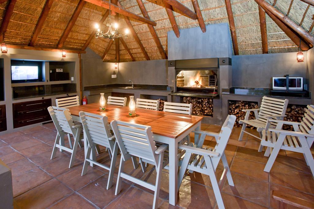Miles B&B Guest House Oudtshoorn Dış mekan fotoğraf